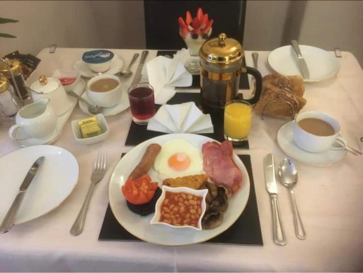 Crowndale Torquay - Exclusively For Adults Bed and Breakfast Εξωτερικό φωτογραφία
