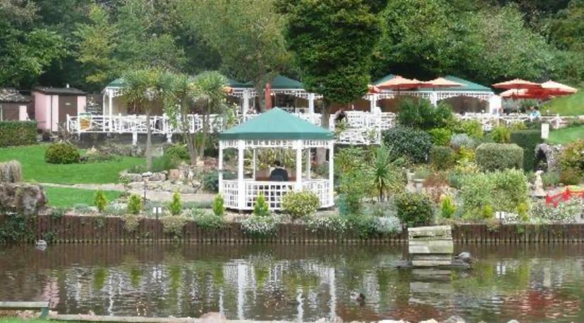 Crowndale Torquay - Exclusively For Adults Bed and Breakfast Εξωτερικό φωτογραφία